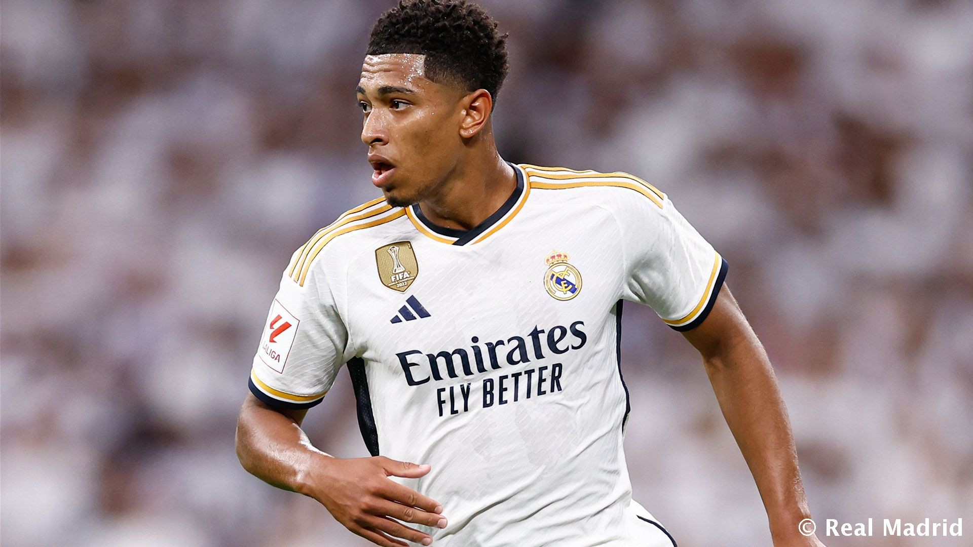 西甲：巴萨锋线爆发 3-0击败塞尔塔（西甲：巴萨锋线火力全开 3-0完胜塞尔塔）