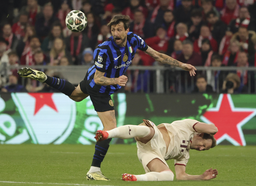 亚冠海港VS柔佛新山：3大外援出击，两大国足希望之星领衔，李圣龙冲锋（亚冠海港PK柔佛新山：三外援齐上阵，两位国足希望之星领衔，李圣龙锋线冲击）