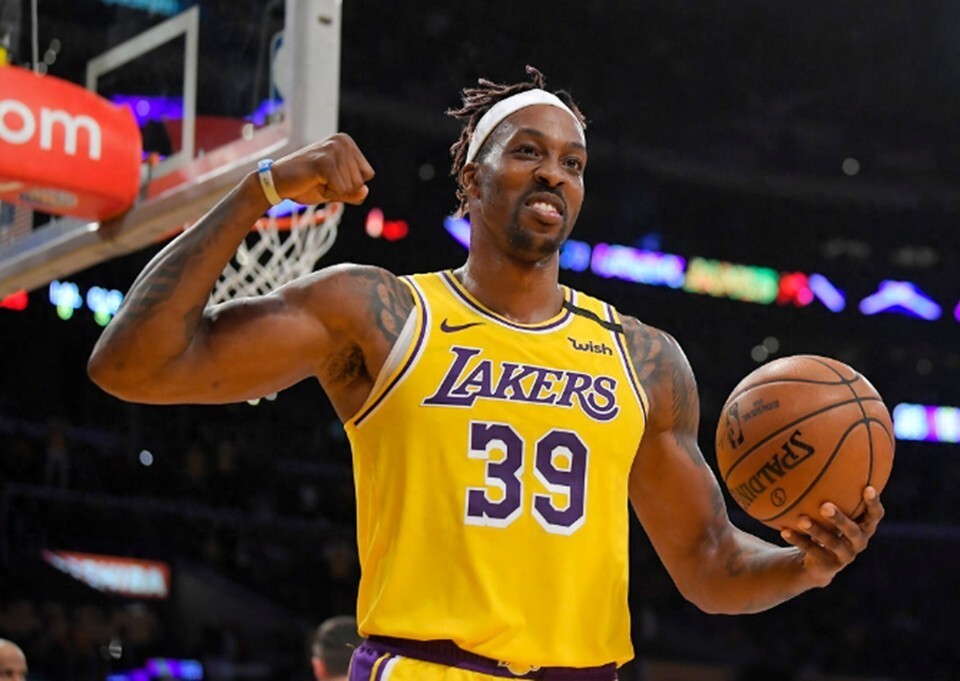 场均传球次数排名：勇士高居第一，湖人、雷霆联盟垫底（场均传球次数榜：勇士居首，湖人与雷霆并列垫底）