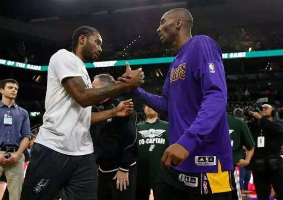 佩蒂特：巴黎球员太个人主义，和上赛季欧冠决赛判若两队（佩蒂特批巴黎：球员过分个人主义，与上季欧冠决赛判若两队）