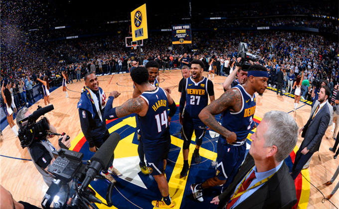 特瓦斯：老佛爷在皇马大会撒了谎；我支持皇马不代表我会偏袒（特瓦斯：佩雷斯在皇马大会言辞失实；支持皇马不等于偏袒）