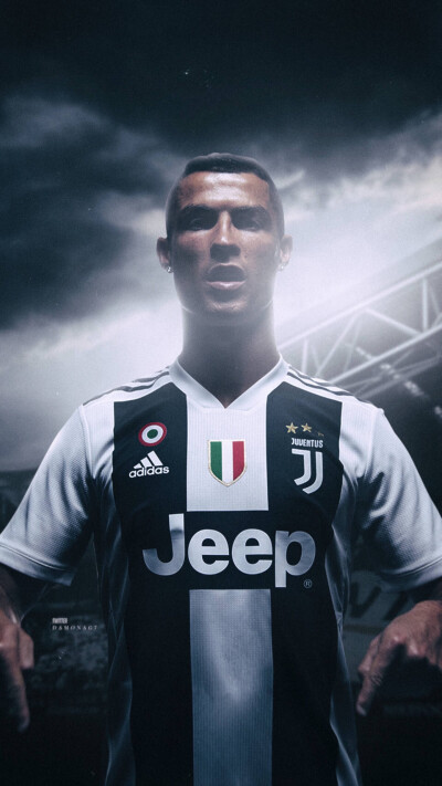 穆勒：孙兴慜是一名非凡的球员，他的任意球破门让人惊叹（穆勒称孙兴慜为非凡球员：其任意球破门令人惊艳）