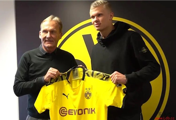 米体：路易斯-恩里克表现欠佳，没把握住这次宝贵的首发机会（米体：路易斯-恩里克发挥不佳，未能抓住难得的首发良机）