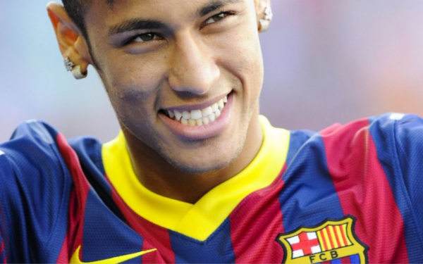 意甲战报：伊尔迪兹双响，孔塞桑屡失良机，尤文2-1卡利亚里（意甲焦点：伊尔迪兹梅开二度，孔塞桑挥霍良机，尤文2-1力克卡利亚里）