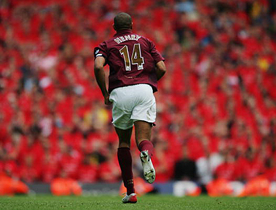 比萨终结开季10轮不胜，时隔34年半再次在意甲赢球（比萨摆脱开季十轮不胜阴影，时隔34年半再度在意甲取胜）