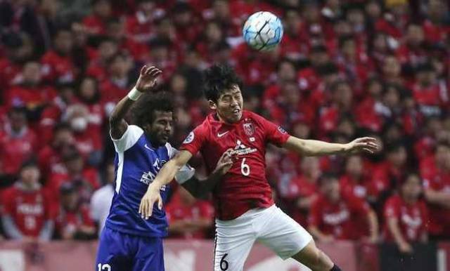 篮球火箭球员社媒晒出训练照（火箭队球员在社交平台晒训练照）