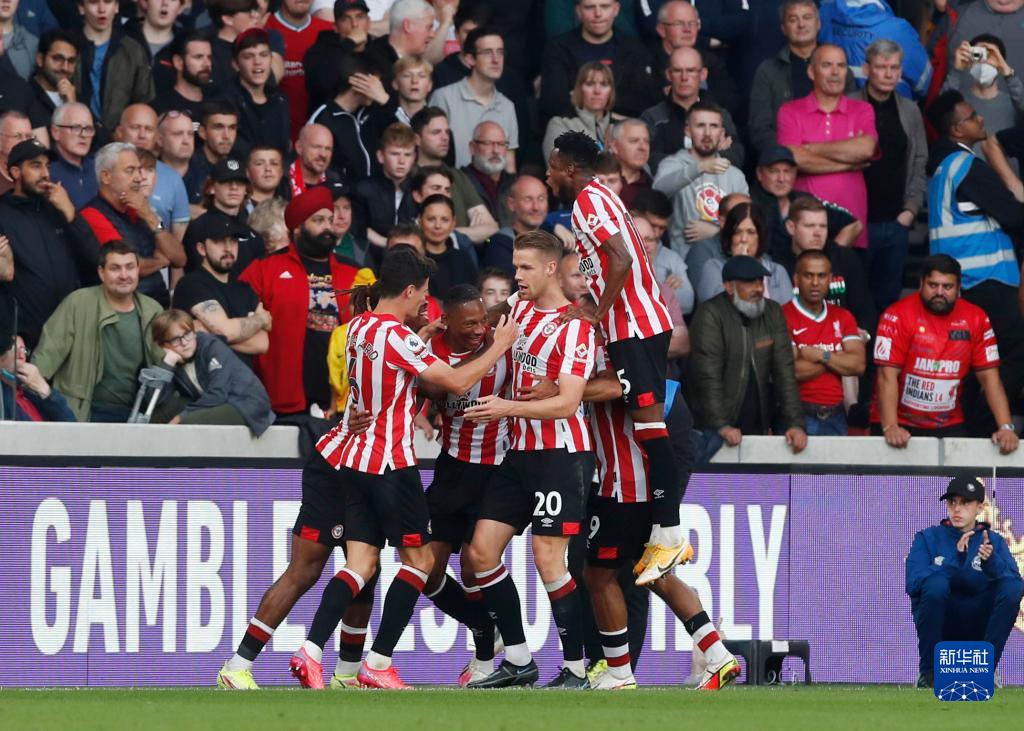 亚特兰大2-0佛罗伦萨，奥迪隆破僵，卢克曼建功（亚特兰大2比0佛罗伦萨：奥迪隆先拔头筹，卢克曼锁定胜局）