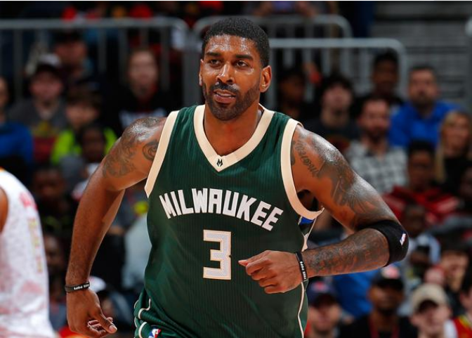 姆巴佩当选金球奖9月最佳球员，该奖项每次投票需支付1欧元（姆巴佩获评金球奖9月最佳，单次投票需付1欧元）