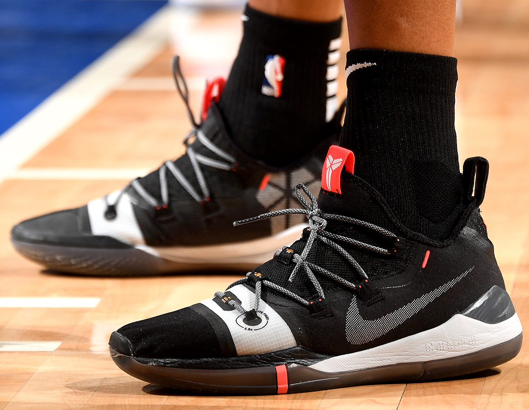 苏牙谈最喜欢的五球：踢诺维奇凌空斩，对马略卡脚后跟得分（苏牙评生涯五佳进球：对阵诺维奇凌空破门、面对马略卡脚后跟建功）