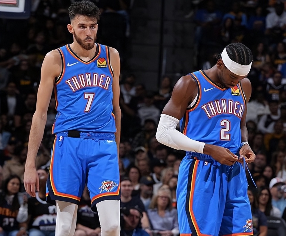 字母哥下家的热议（字母哥未来去向引发热议）