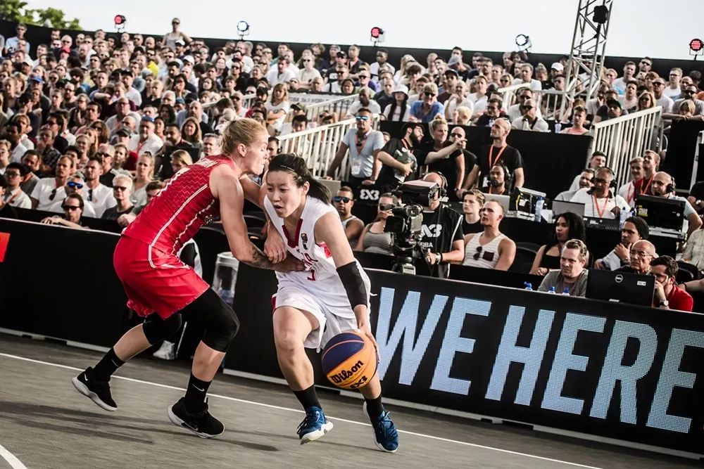 奎因犯满离场，NBA新赛季风云变幻（奎因六犯毕业，NBA新赛季局势突变）