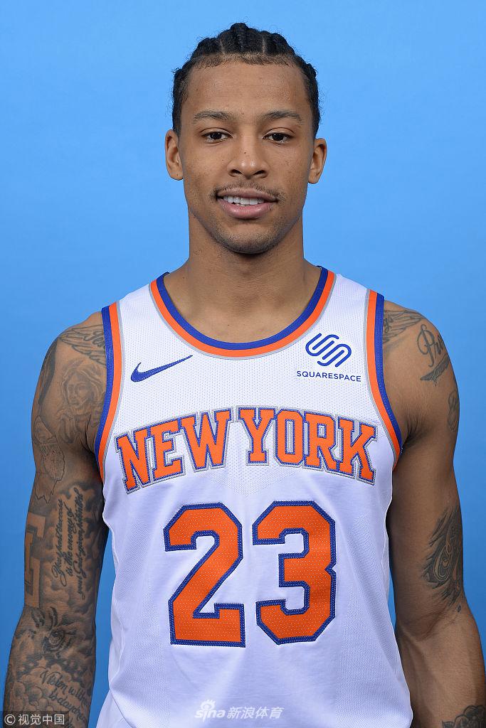 浙江队表现稳定（浙江队发挥稳健）